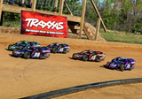 Traxxas - 104354-74 MUDBOSS SLASH BL-2S