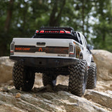 AXIAL - 1/10 SCX10 III Base Camp 4X4 Rock Crawler Brushed RTR, White (AXI-1375T1)