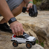 AXIAL - 1/24 SCX24 Lexus GX 470 4X4 Rock Crawler RTR, White (AXI-1532T1)