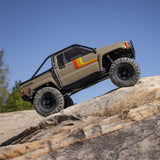 AXIAL - 1/10 SCX10 III 1987 Toyota Hilux SR5 4X4 RTR Brushed Rock Crawler Tan (AXI-2062T1)