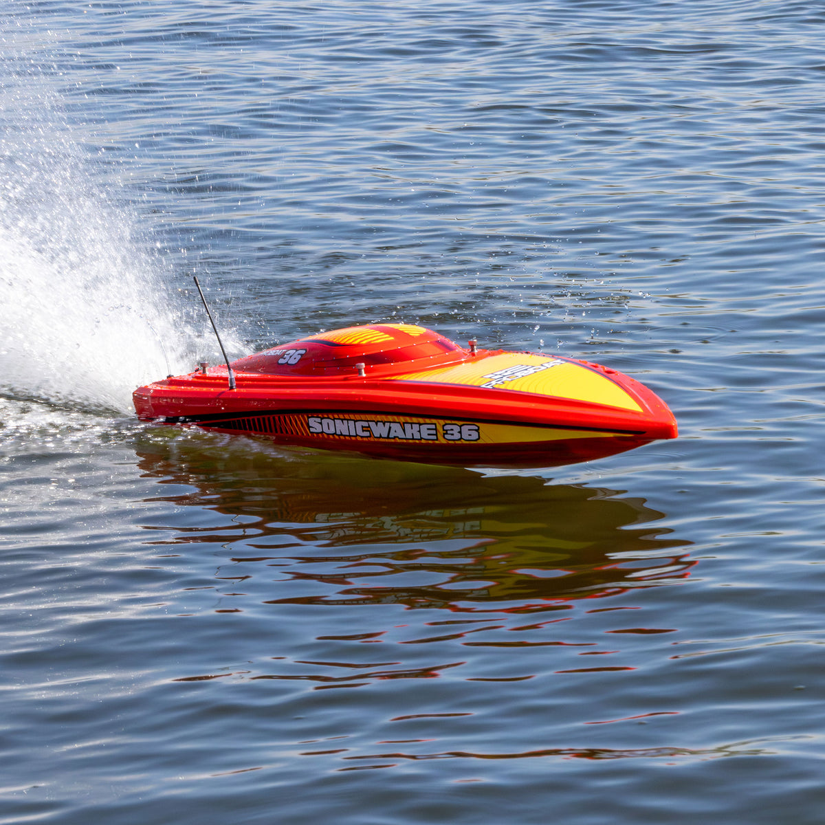 PRO BOAT - Sonicwake 36in V3 8S Self-Righting Brushless Deep-V RTR, Red/Yellow (PRB-2171T2)